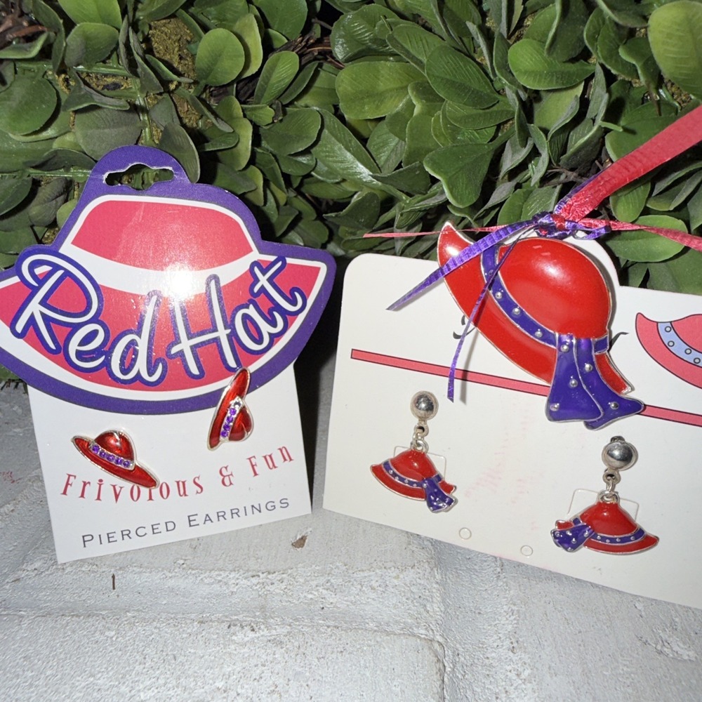Red Hat Frivolous & Fun Pierced Earrings Purple Stone And Dangle Earrings W/ Hat